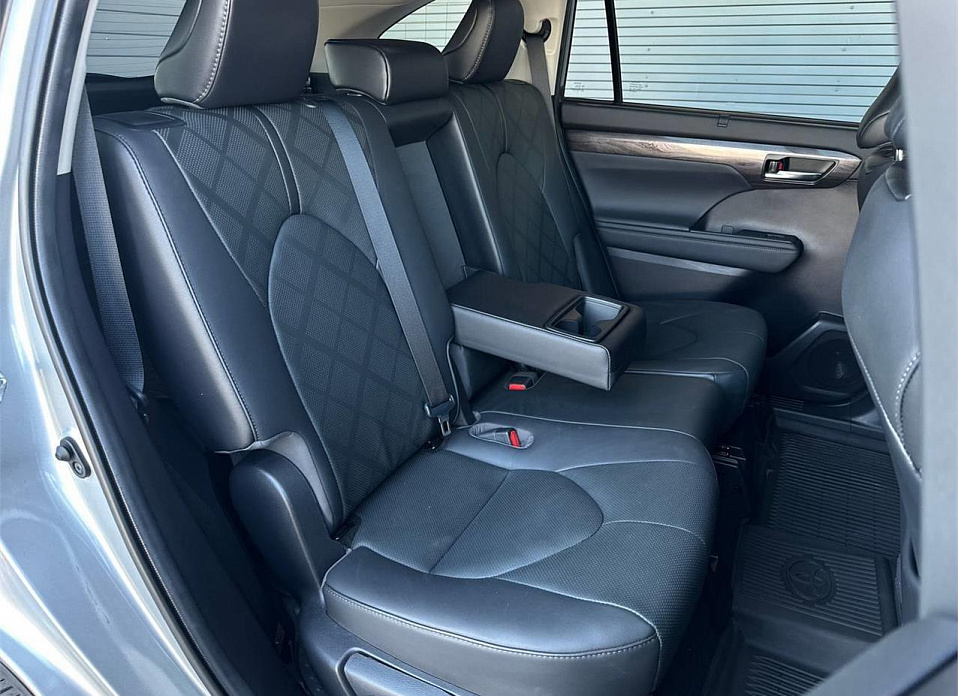 Toyota Highlander, IV (U70) 3.5 AT (249 л.с.) 4WD