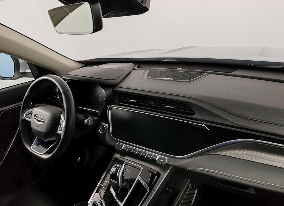 Geely Atlas Pro 1.5 AT (150 л.с.)