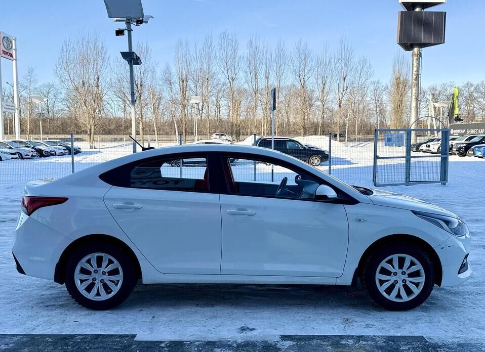 Hyundai Solaris, II 1.6 AT (123 л.с.)