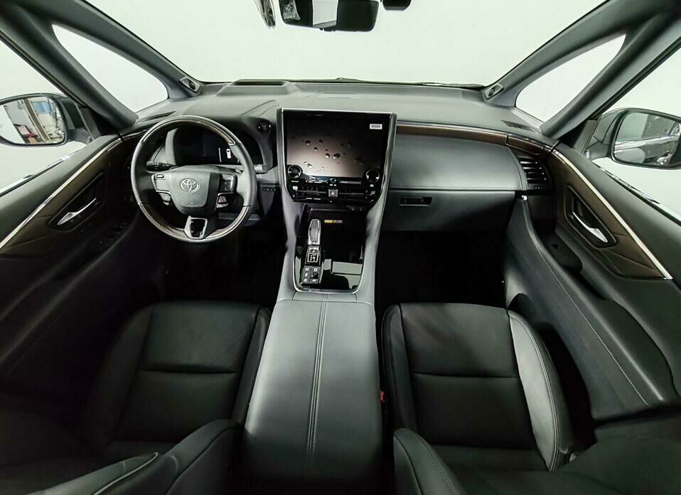 Toyota Alphard 2.5hyb CVT (190 л.с.) 4WD