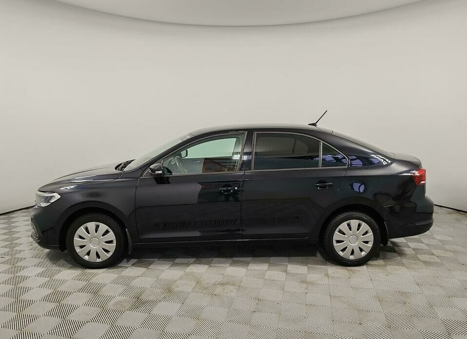 Volkswagen Polo 1.6 AT (110 л.с.)