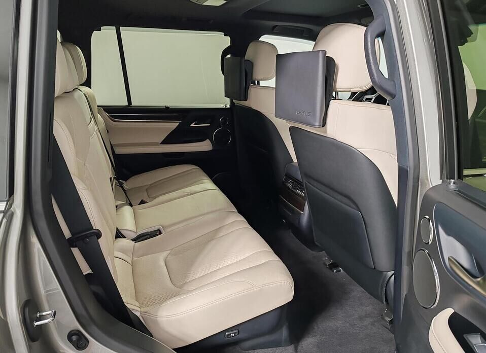 Lexus LX, III Рестайлинг 2 570 5.7 AT (367 л.с.) 4WD