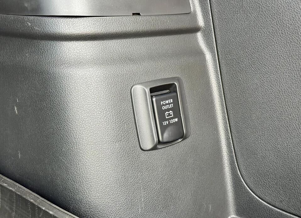Mitsubishi Outlander, III Рестайлинг 2 2.4 CVT (167 л.с.) 4WD