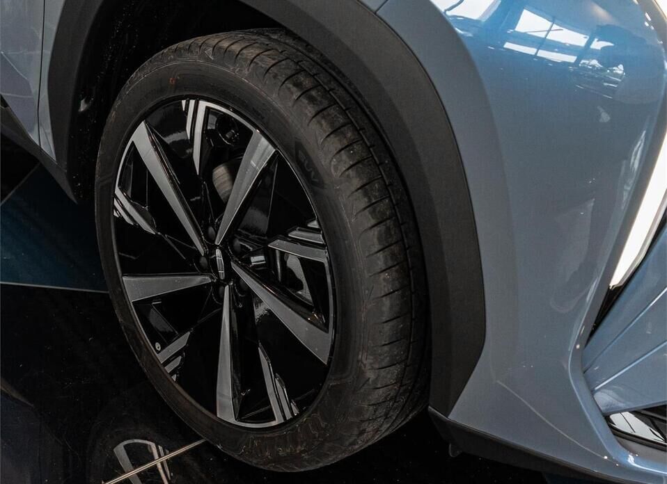 Geely Atlas, II 2.0 AT (200 л.с.) 4WD