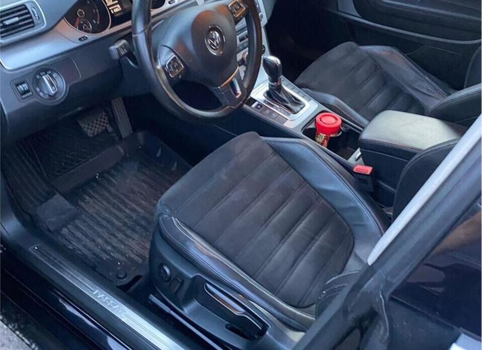 Volkswagen Passat CC 1.8 AMT (152 л.с.)