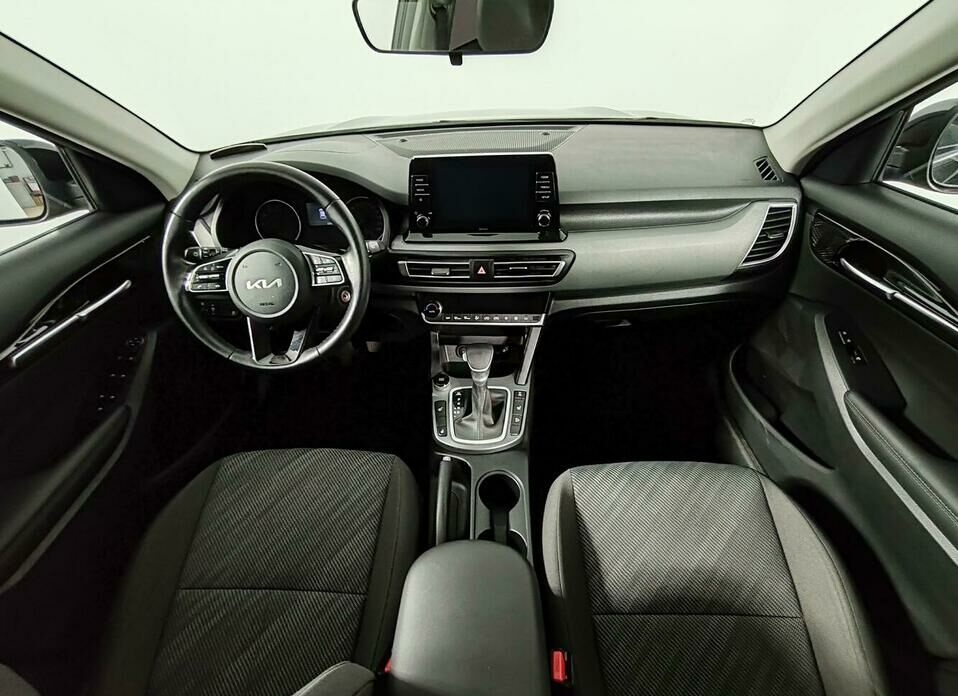 Kia Seltos 2.0 CVT (149 л.с.) 4WD