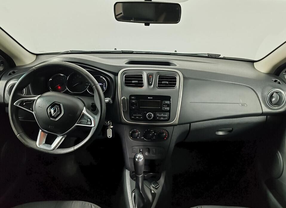 Renault Sandero, II Рестайлинг 1.6 MT (82 л.с.)