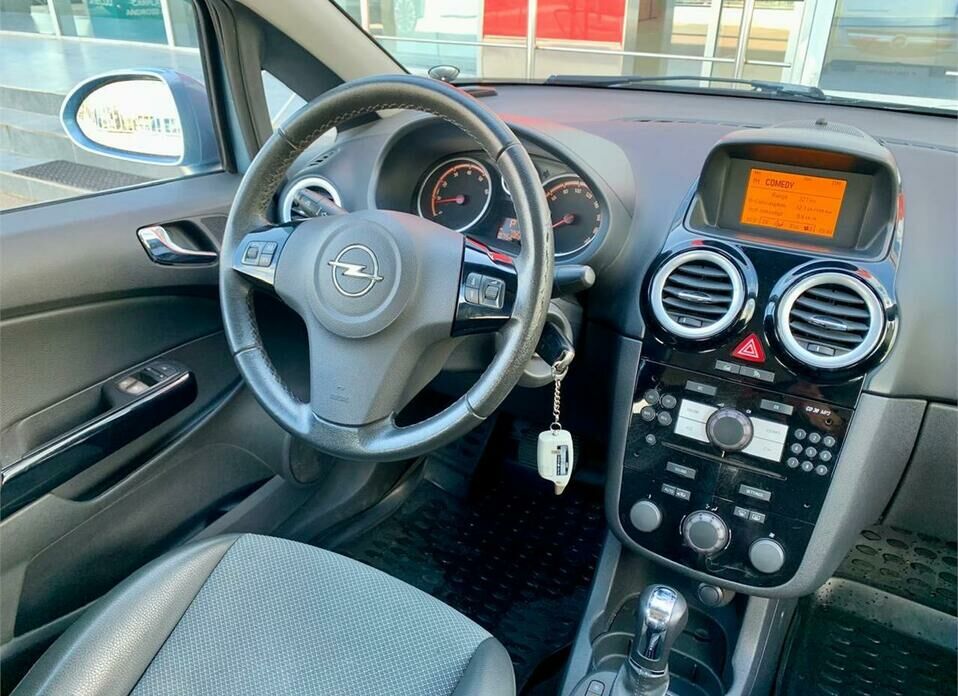 Opel Corsa 1.4 AT (90 л.с.)