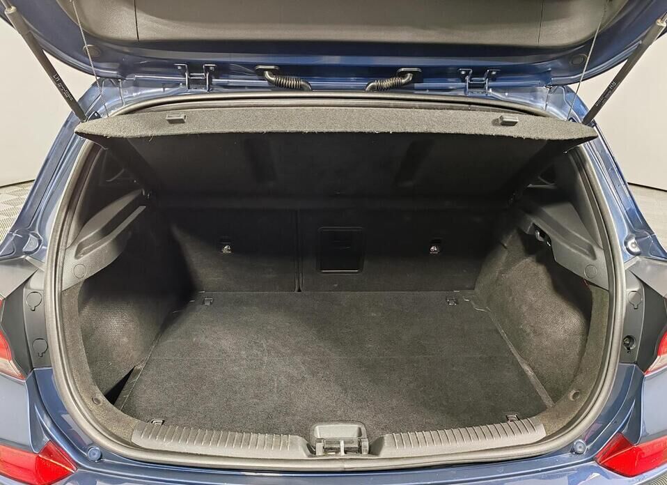 Hyundai i30, III 1.4 AMT (140 л.с.)