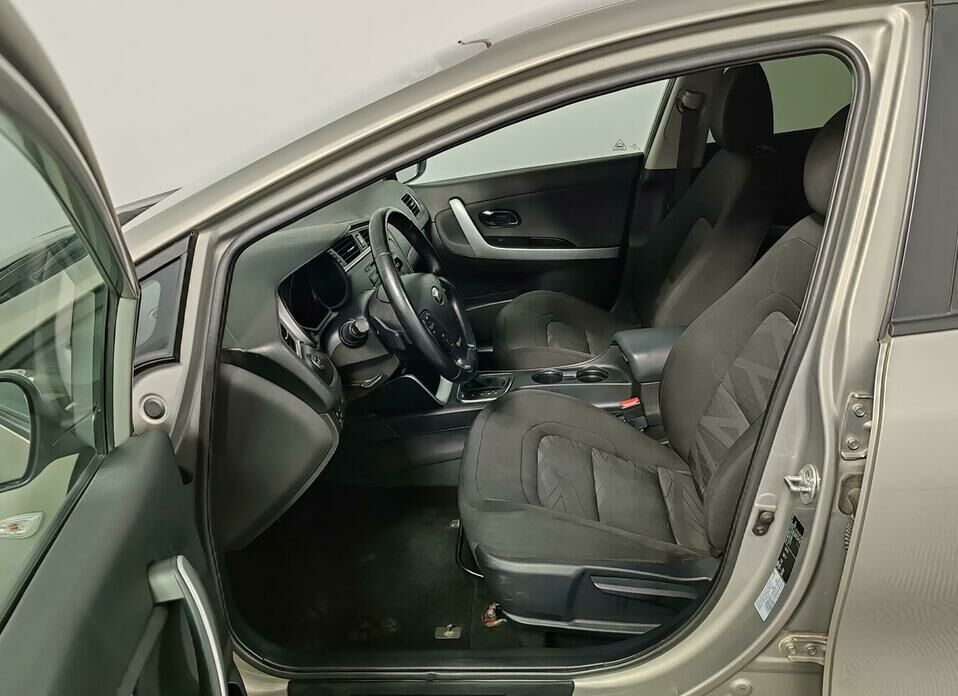Kia Ceed 1.6 AT (130 л.с.)