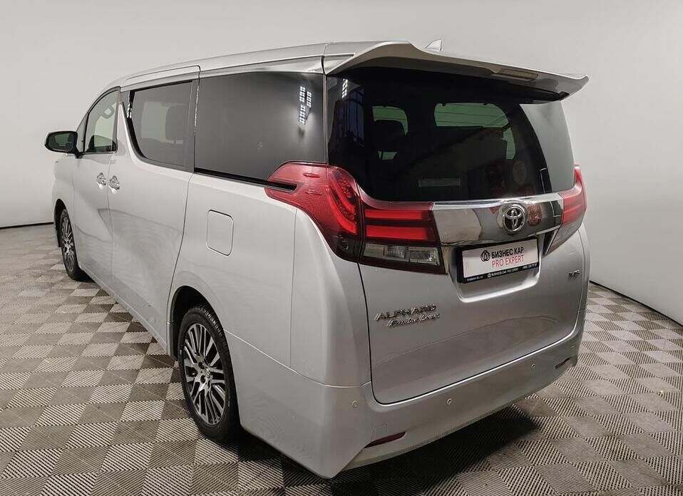 Toyota Alphard, III 3.5 AT (275 л.с.)