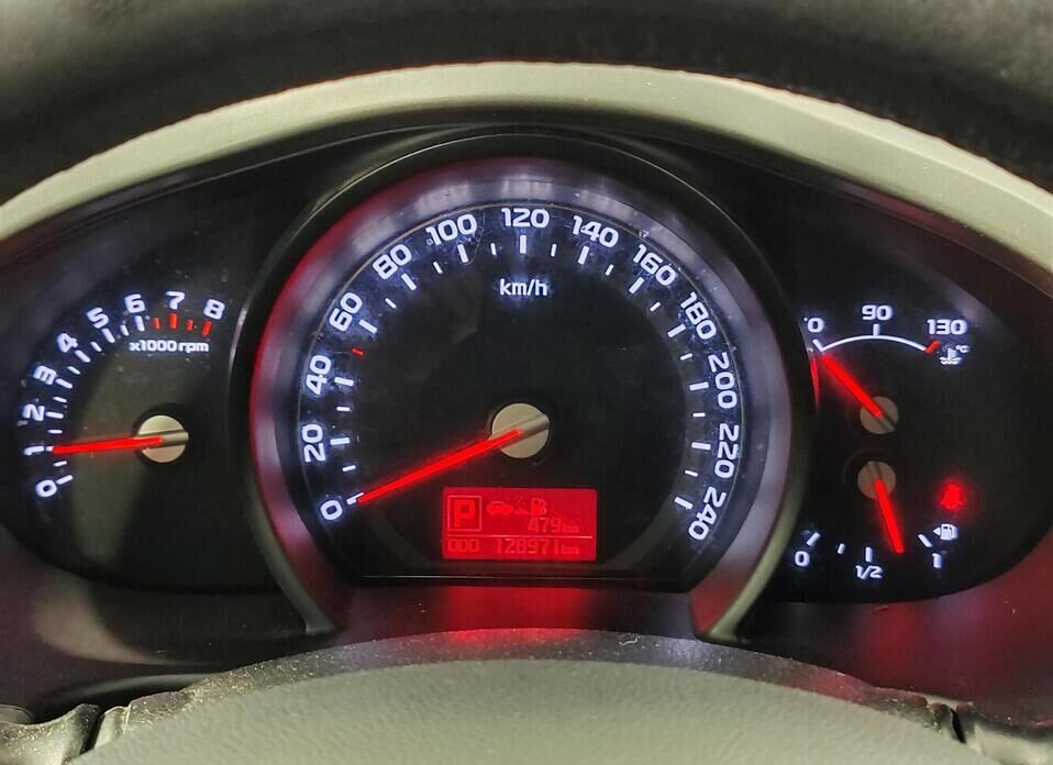 Kia Sportage, III Рестайлинг 2.0 AT (150 л.с.)
