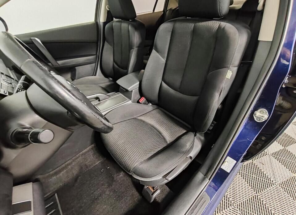 Mazda 6, II (GH) Рестайлинг 1.8 MT (120 л.с.)
