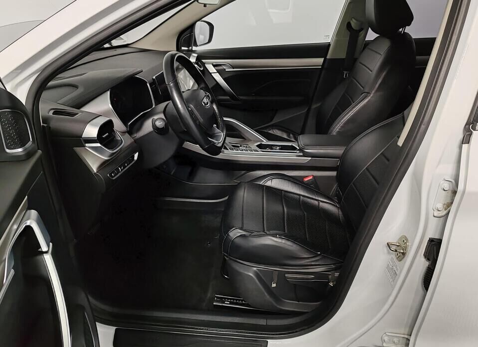 Geely Coolray, I 1.5 AMT (150 л.с.)