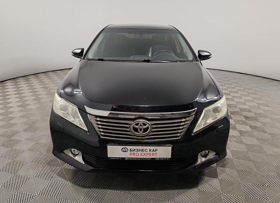 Toyota Camry, VII (XV50) 2.5 AT (181 л.с.)