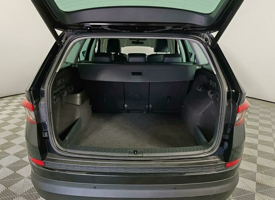 Skoda Kodiaq 2.0 AMT (180 л.с.) 4WD