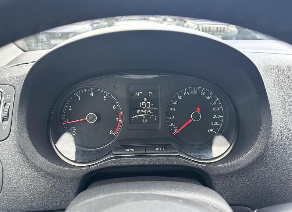 Volkswagen Polo, V 1.6 AT (105 л.с.)