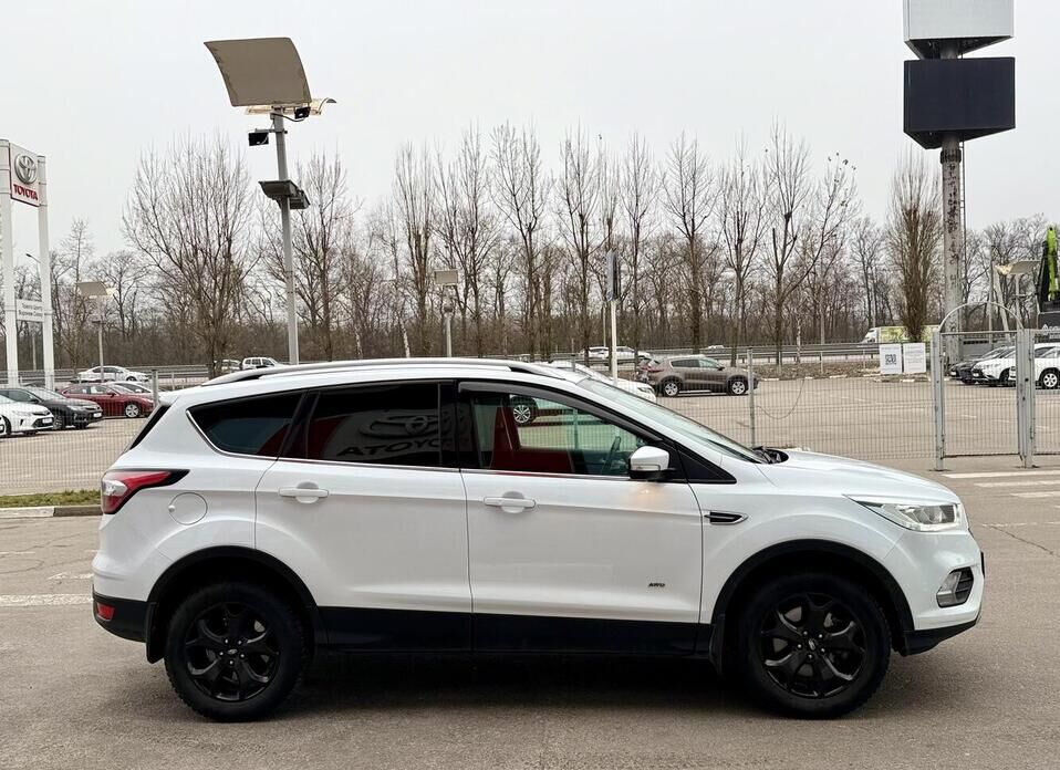 Ford Kuga, II Рестайлинг 1.5 AT (150 л.с.) 4WD