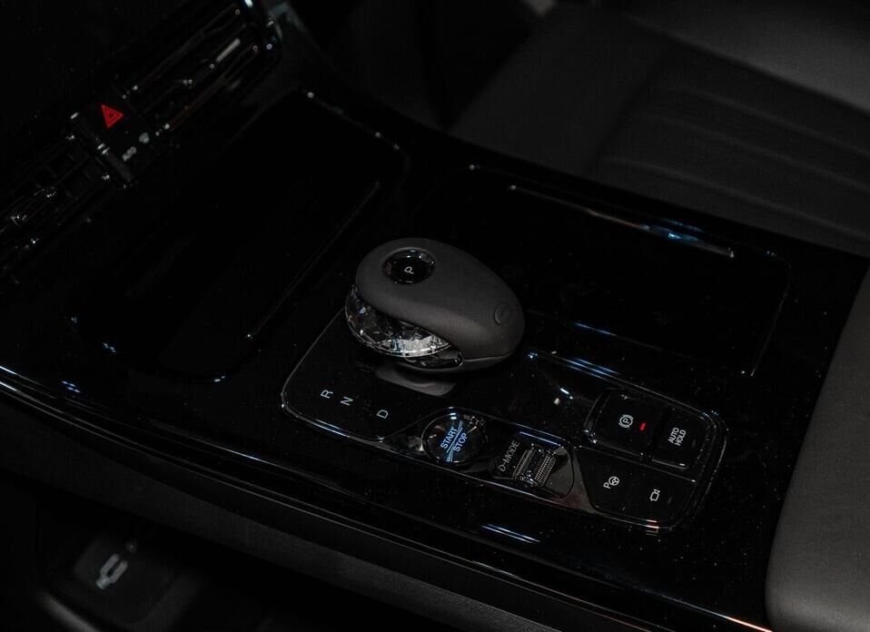 GAC M8 2.0 AT (231 л.с.)