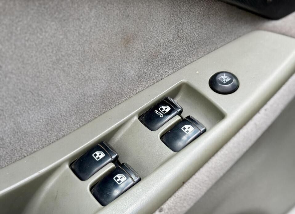 Chevrolet Lacetti, I 1.6 MT (109 л.с.)