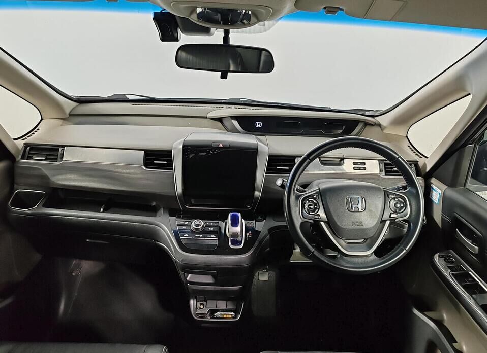 Honda Freed, II 1.5hyb AMT (110 л.с.)