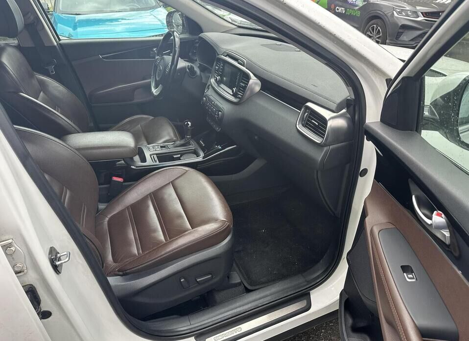 Kia Sorento, III Prime 2.2d AT (200 л.с.) 4WD