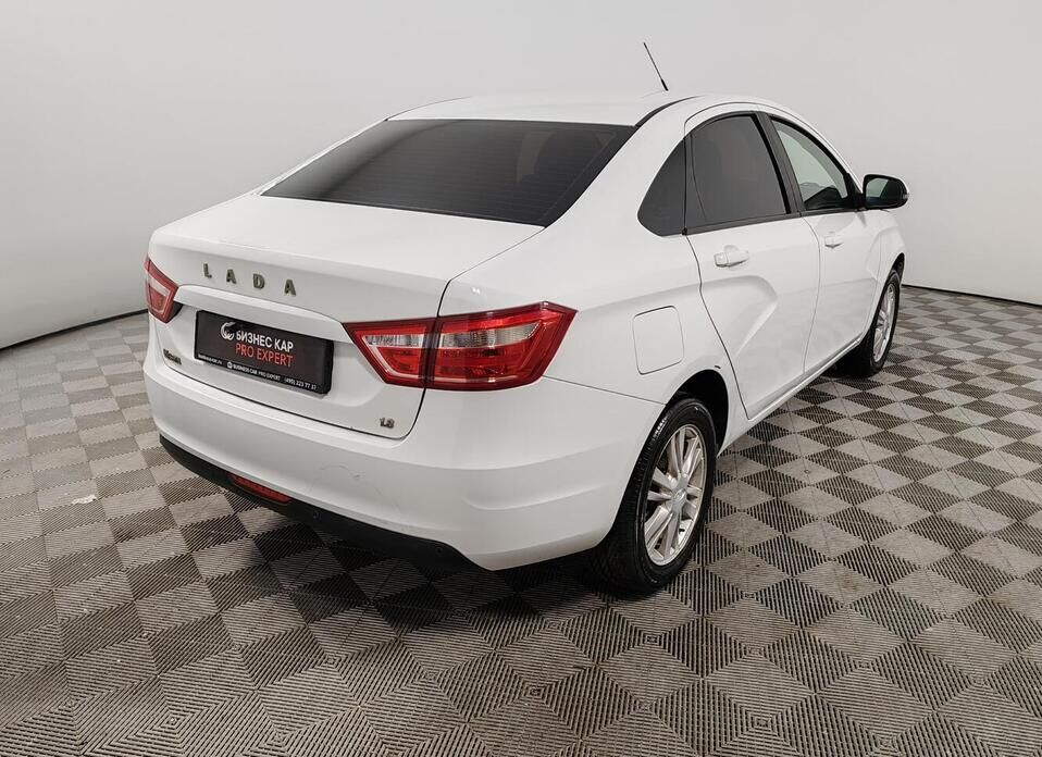 LADA (ВАЗ) Vesta, I 1.8 MT (122 л.с.)