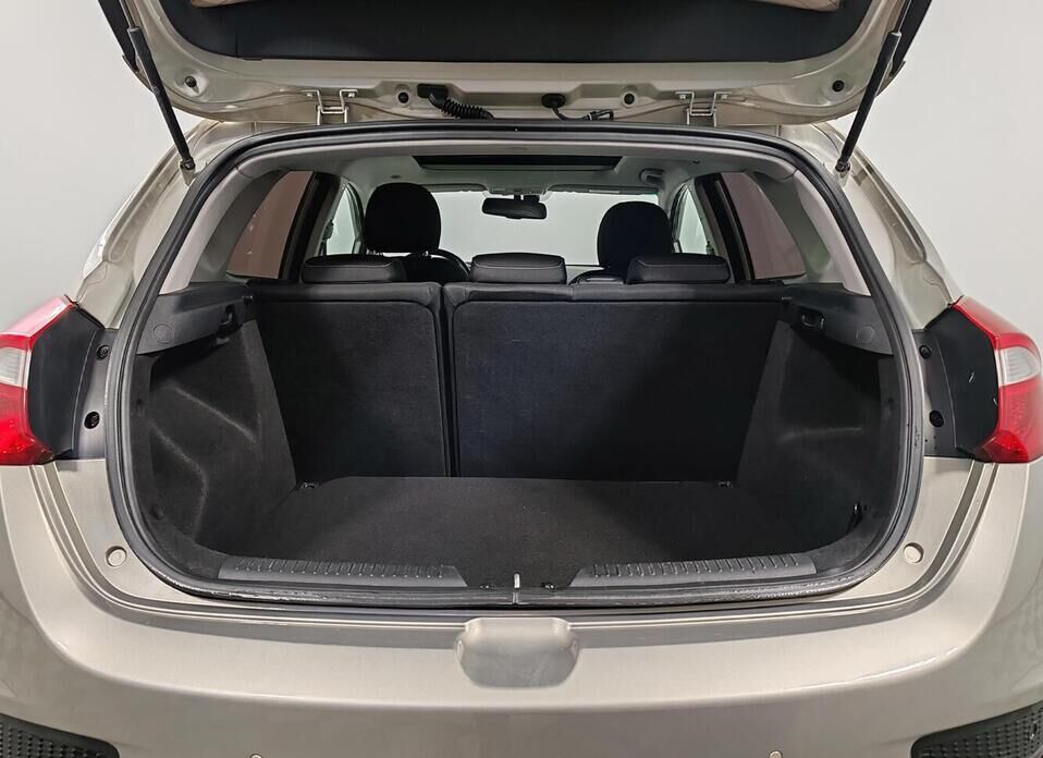 Kia Ceed, II Рестайлинг 1.6 AMT (135 л.с.)