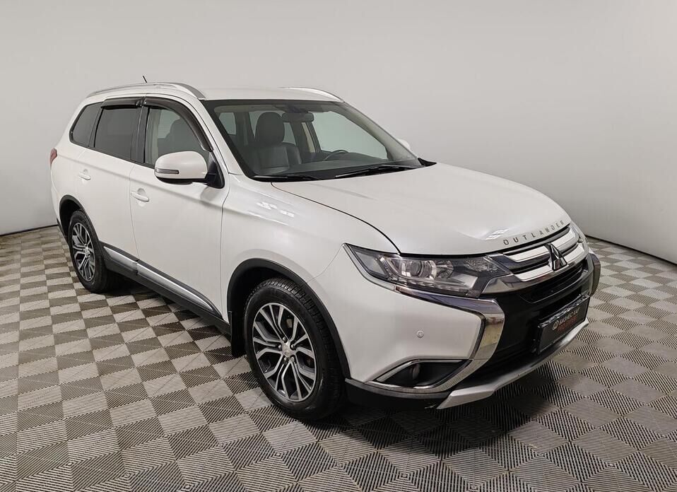 Mitsubishi Outlander, III Рестайлинг 2 2.0 CVT (146 л.с.) 4WD