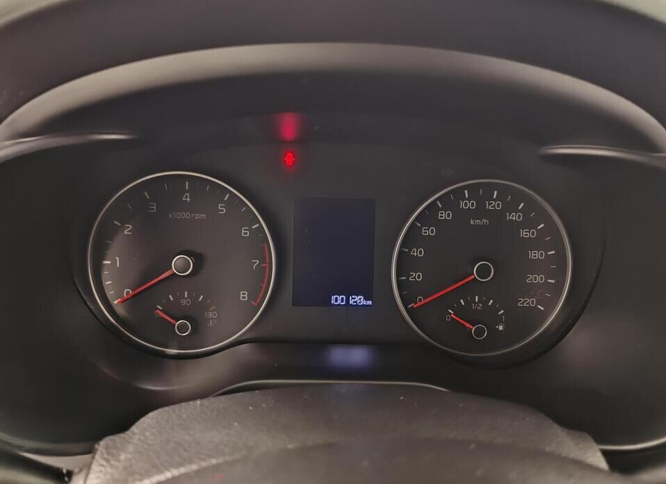 Kia Rio, IV 1.6 AT (123 л.с.)