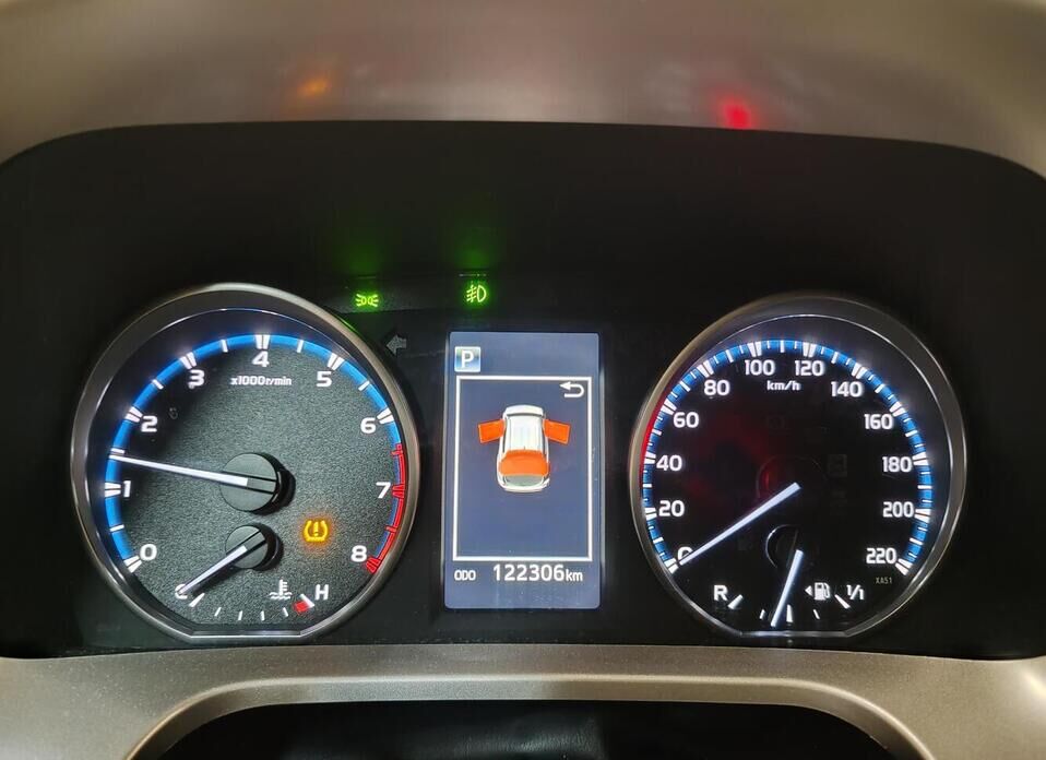 Toyota RAV4, IV (CA40) Рестайлинг 2.0 CVT (146 л.с.) 4WD