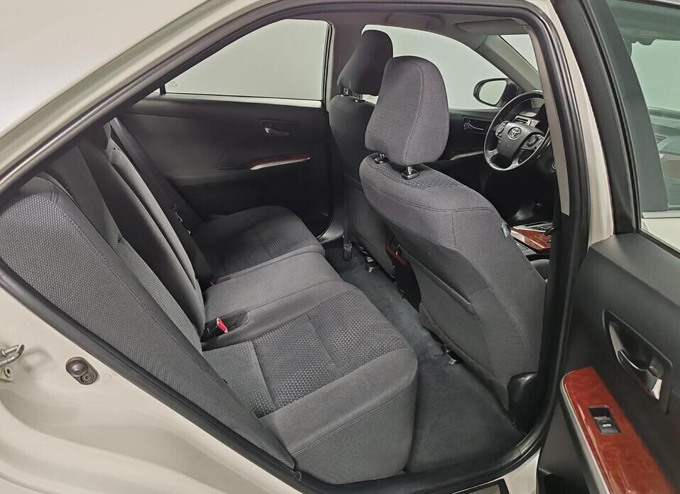 Toyota Camry, VII (XV50) 2.5 AT (181 л.с.)