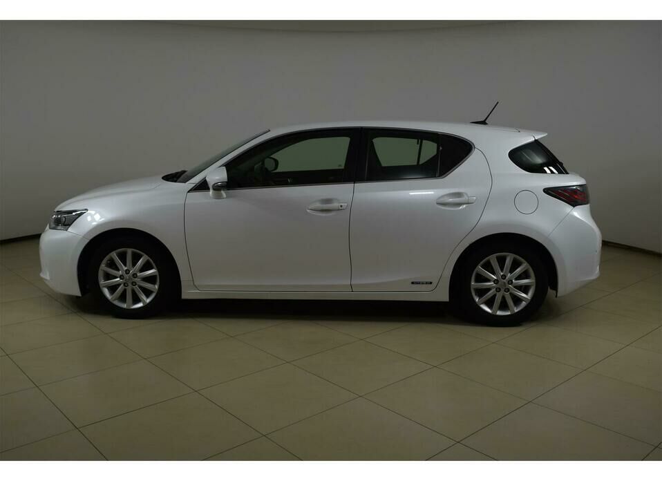 Lexus CT 200h 1.8hyb CVT (99 л.с.)