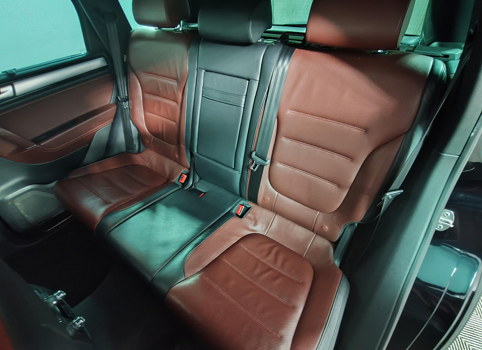 Volkswagen Touareg, II 3.0d AT (245 л.с.) 4WD