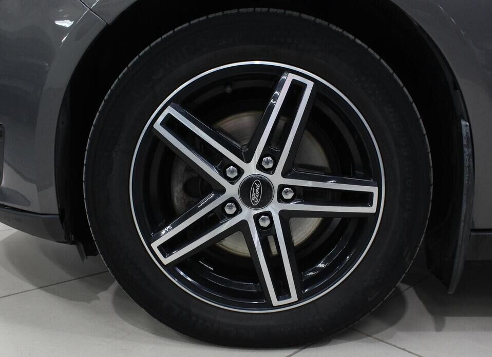 Ford Focus 1.6 AMT (125 л.с.)