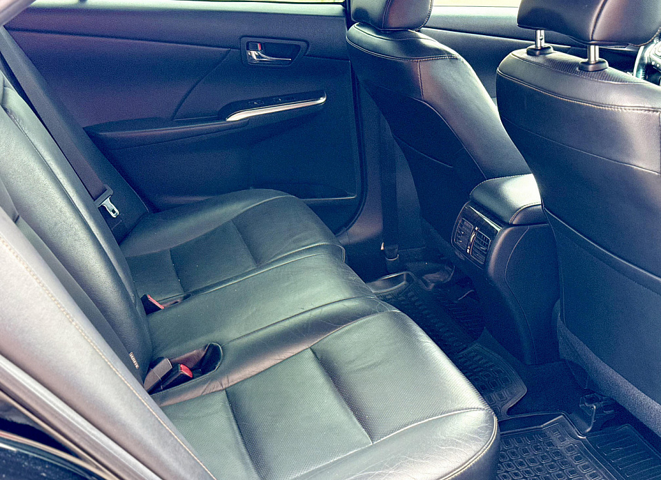 Toyota Camry, VII (XV50) Рестайлинг 2 2.5 AT (181 л.с.)