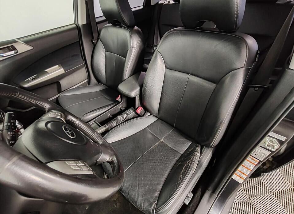 Subaru Forester 2.5 AT (173 л.с.) 4WD