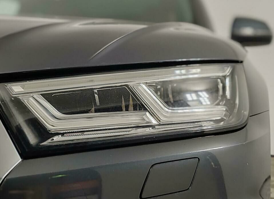 Audi Q5 2.0d AMT (163 л.с.) 4WD