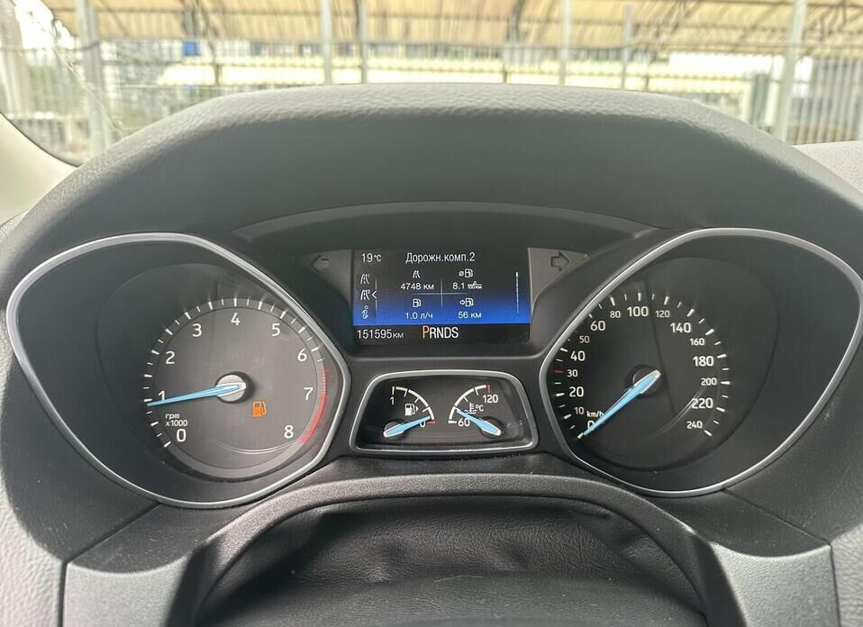 Ford Focus, III Рестайлинг 1.6 AMT (125 л.с.)