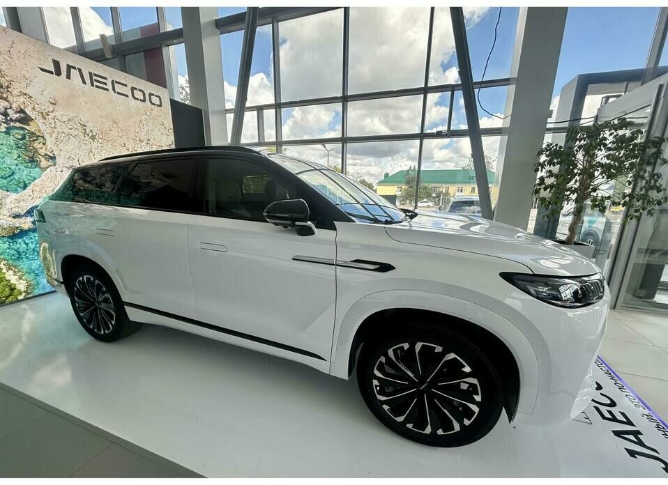 Jaecoo J8 2.0 AMT (249 л.с.) 4WD