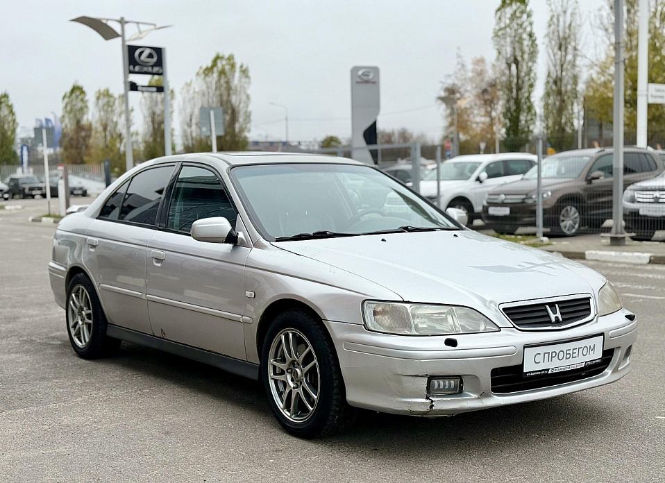 Honda Accord, VI 2.0 MT (147 л.с.)