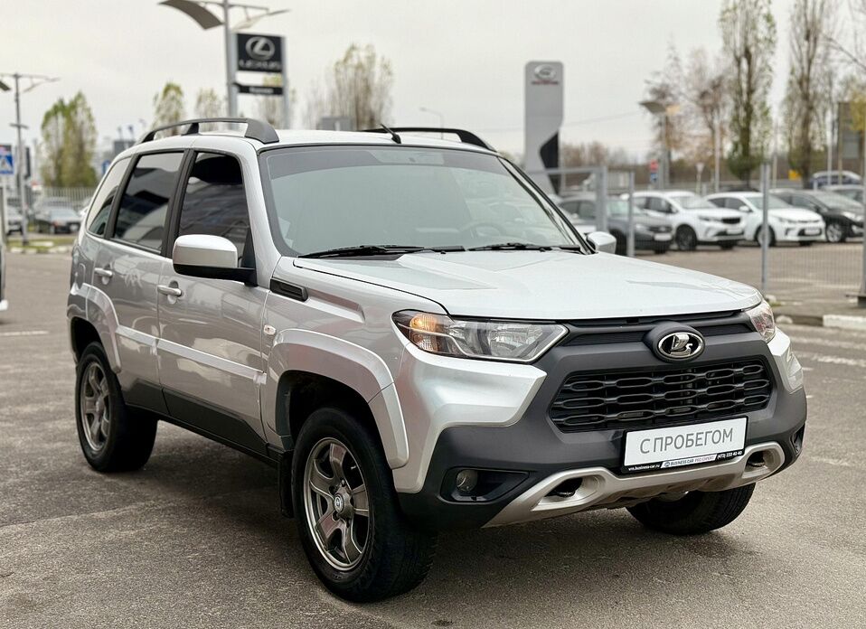 LADA (ВАЗ) Niva Travel, I 1.7 MT (80 л.с.) 4WD