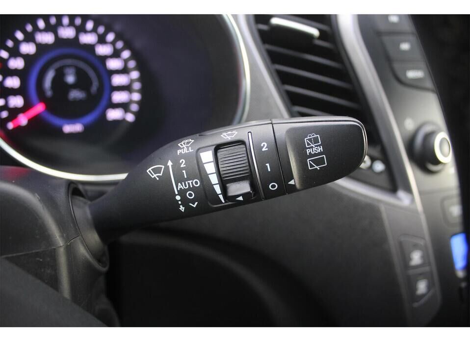Hyundai Santa Fe 2.4 AT (175 л.с.) 4WD