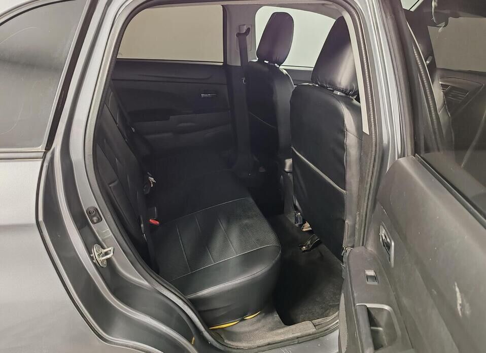 Mitsubishi ASX 1.6 MT (117 л.с.)