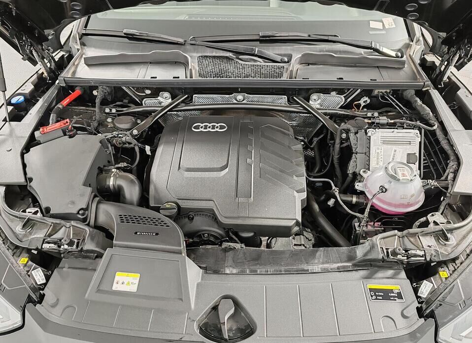 Audi Q5 L 2.0 AMT (190 л.с.) 4WD