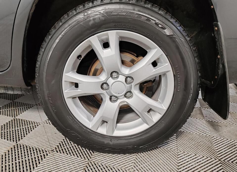 Toyota RAV4, III (XA30) 2.0 AT (152 л.с.) 4WD