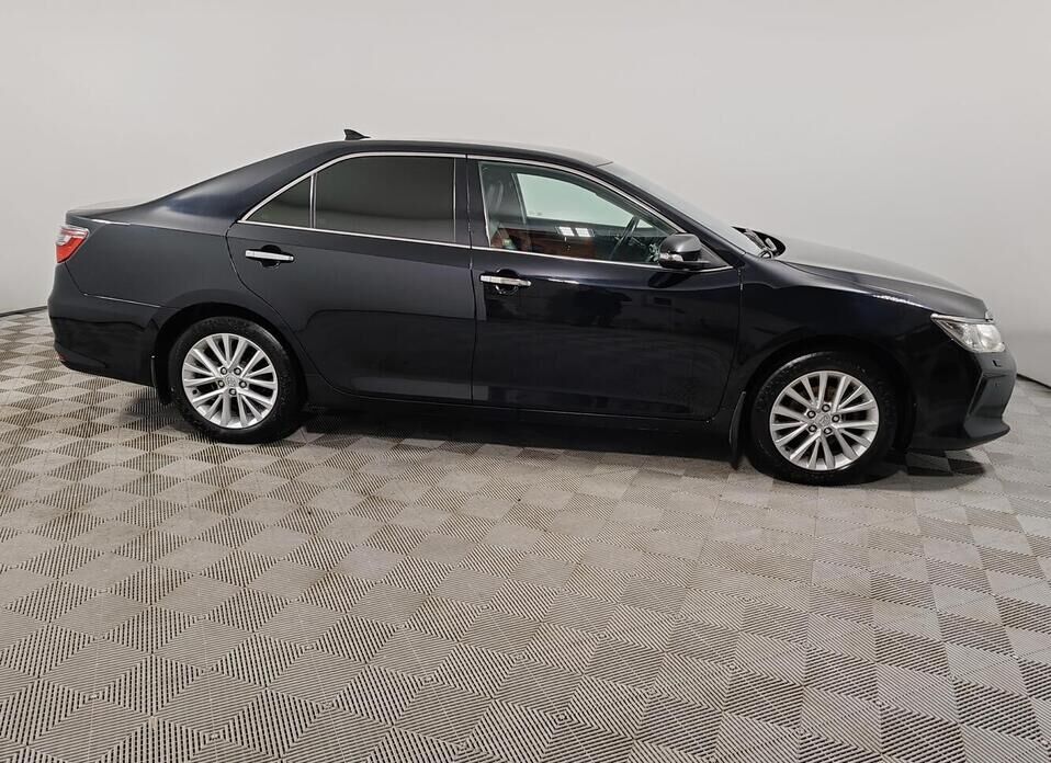 Toyota Camry, VII (XV50) Рестайлинг 3.5 AT (249 л.с.)