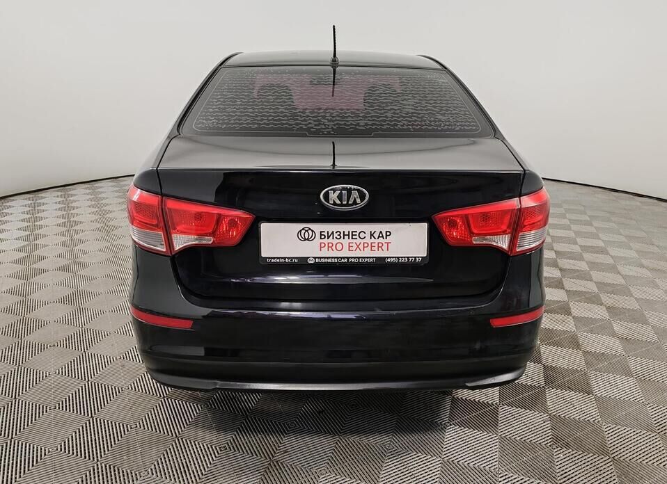 Kia Rio 1.6 MT (123 л.с.)