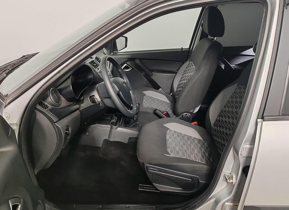 LADA (ВАЗ) Granta, I Рестайлинг Cross 1.6 MT (90 л.с.)
