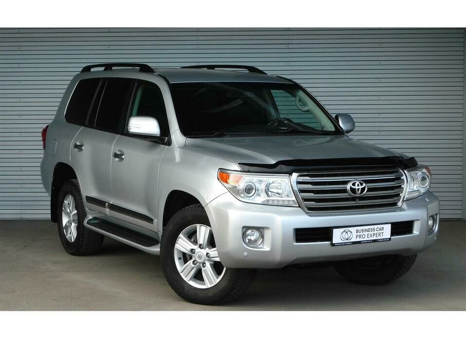 Toyota Land Cruiser 4.6 AT (309 л.с.) 4WD